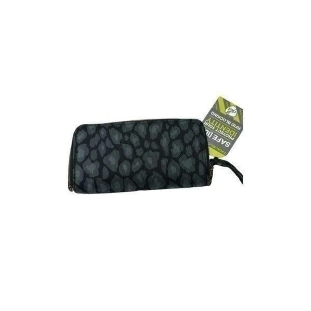 Travelon Animal Print Weistlet/Wallet. New.